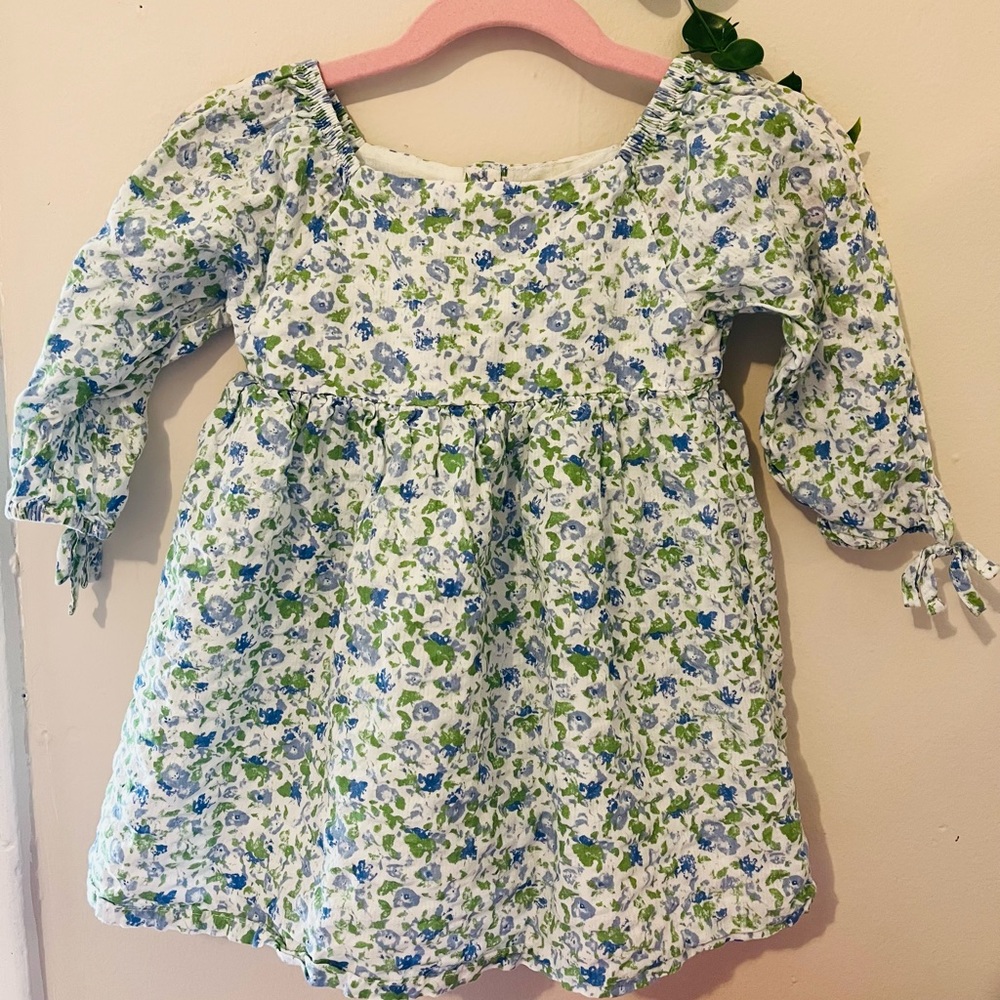 Chelsea & Violet Floral Woven Longsleeve Dress